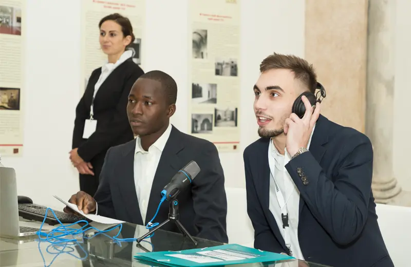 Interpretariato di trattativa a Cagliari per meeting B2B